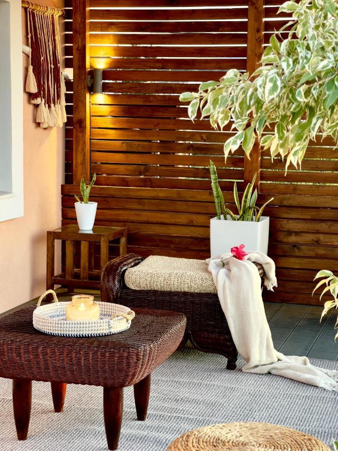 Antonakisvilla - Luxury Pool, Jacuzzi & Seaview Retreat * Kremastí
